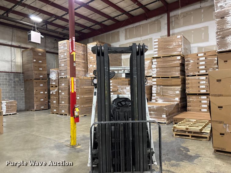 image for item EF1193 2016 UniCarriers CFS40 forklift
