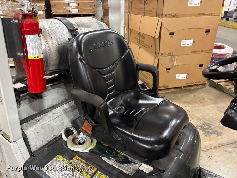 image for item EF1193 2016 UniCarriers CFS40 forklift