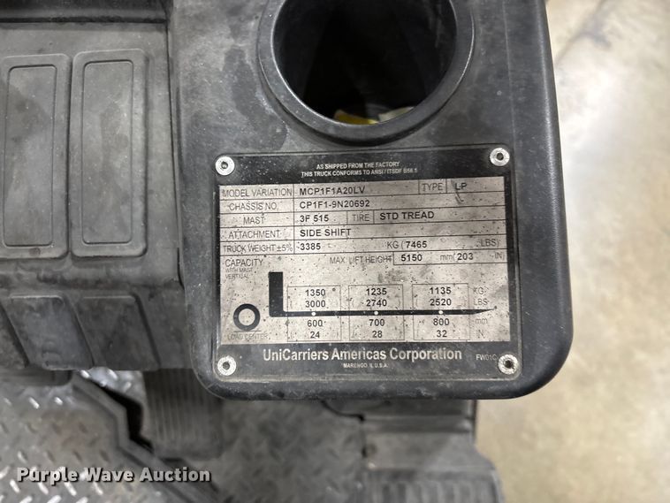 image for item EF1193 2016 UniCarriers CFS40 forklift