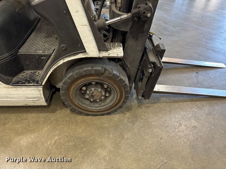image for item EF1194 2016 UniCarriers PF50 forklift