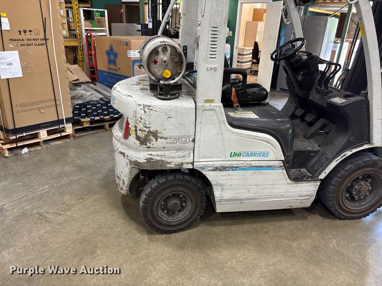 image for item EF1194 2016 UniCarriers PF50 forklift