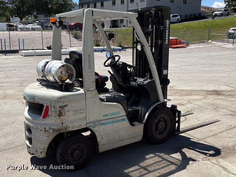 image for item EF1195 2017 UniCarriers PF50 forklift