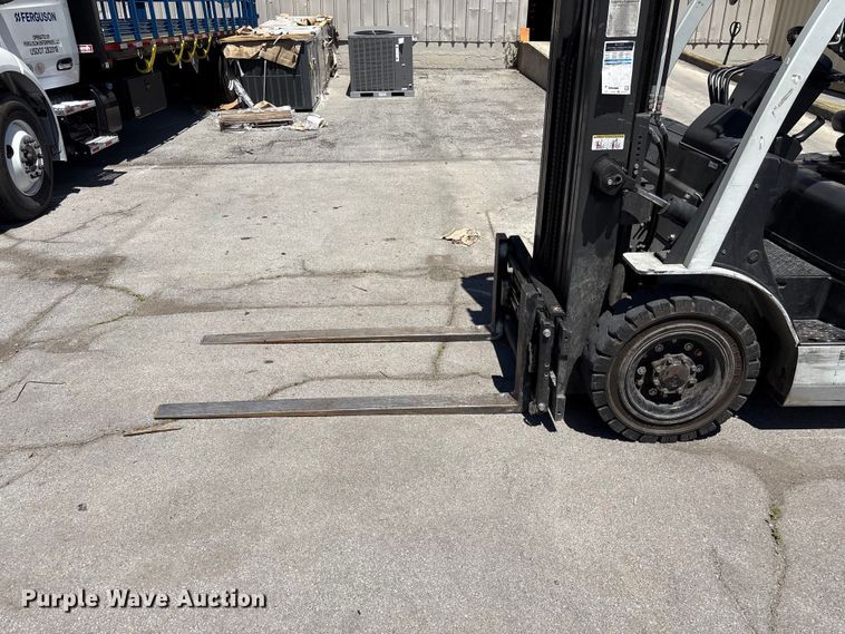 image for item EF1195 2017 UniCarriers PF50 forklift