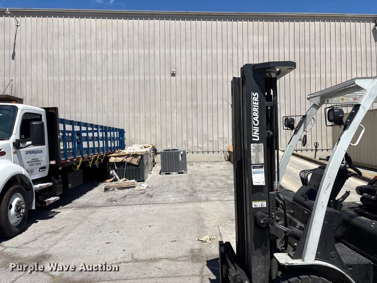 image for item EF1195 2017 UniCarriers PF50 forklift