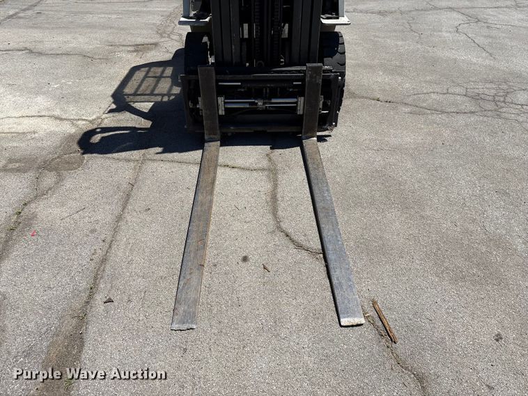 image for item EF1195 2017 UniCarriers PF50 forklift