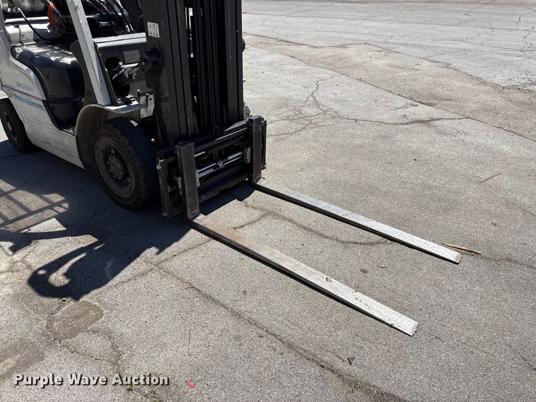 image for item EF1195 2017 UniCarriers PF50 forklift