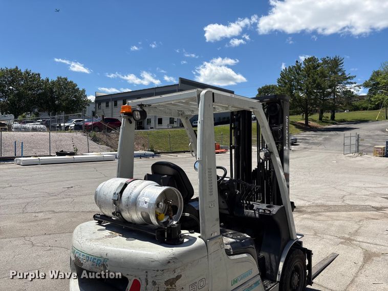 image for item EF1195 2017 UniCarriers PF50 forklift