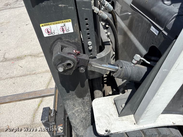 image for item EF1195 2017 UniCarriers PF50 forklift