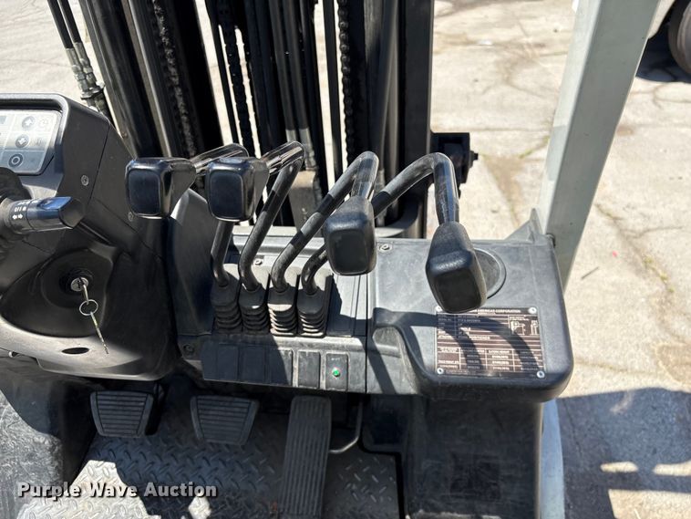 image for item EF1195 2017 UniCarriers PF50 forklift