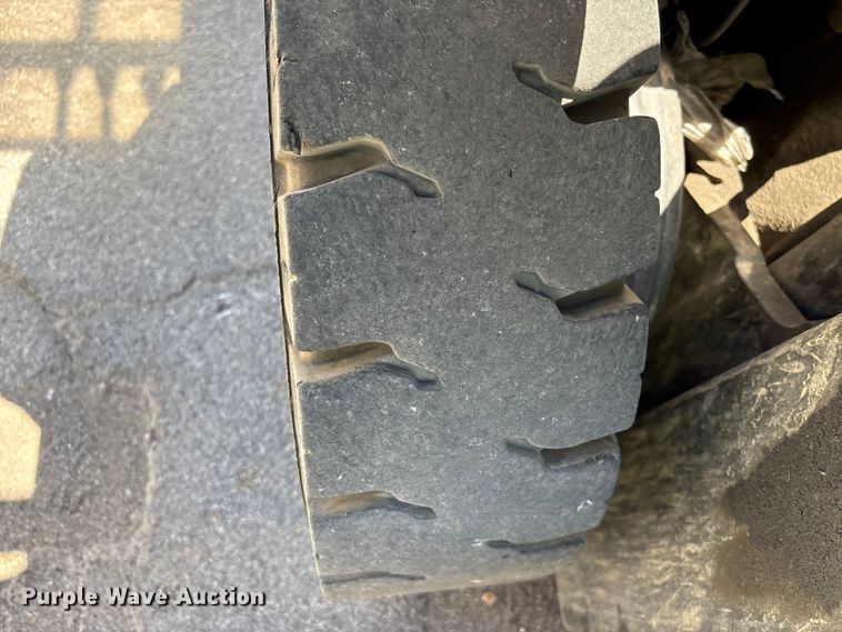 image for item EF1195 2017 UniCarriers PF50 forklift