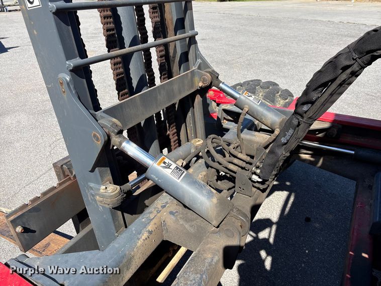 image for item EF1196 2016 Moffett M85502 forklift