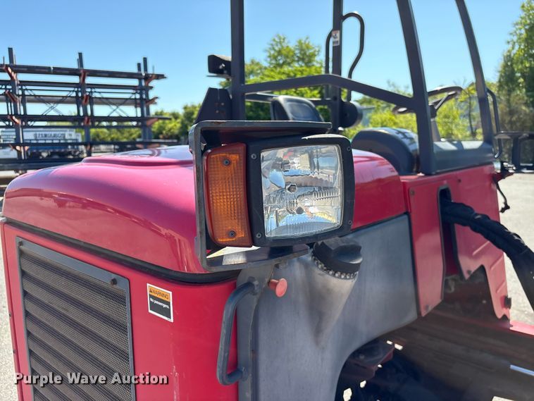 image for item EF1196 2016 Moffett M85502 forklift