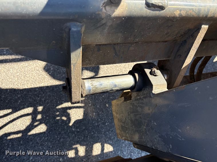 image for item EF1196 2016 Moffett M85502 forklift