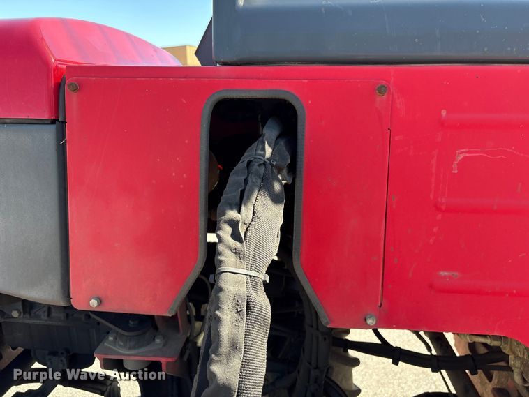 image for item EF1196 2016 Moffett M85502 forklift