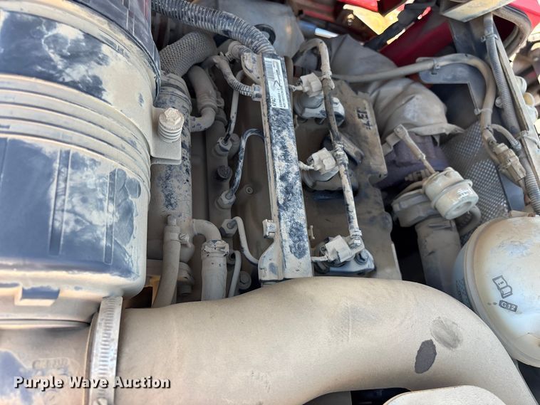 image for item EF1196 2016 Moffett M85502 forklift