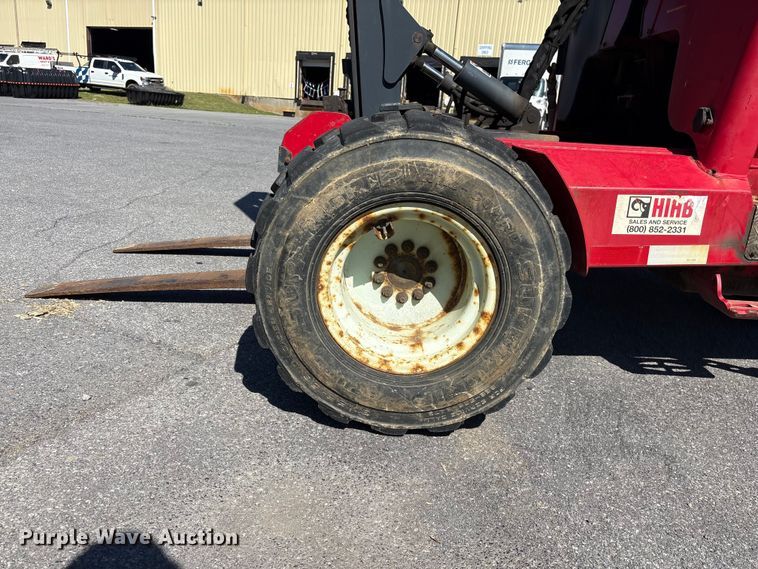 image for item EF1196 2016 Moffett M85502 forklift