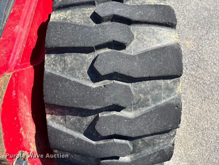 image for item EF1196 2016 Moffett M85502 forklift