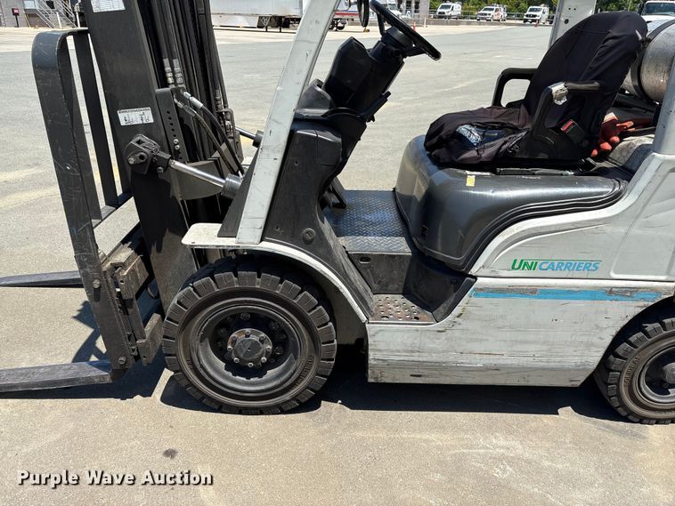 image for item EF1198 2018 UniCarriers PF50 forklift