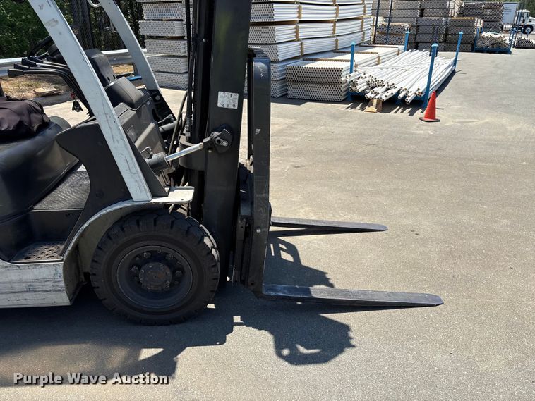 image for item EF1198 2018 UniCarriers PF50 forklift
