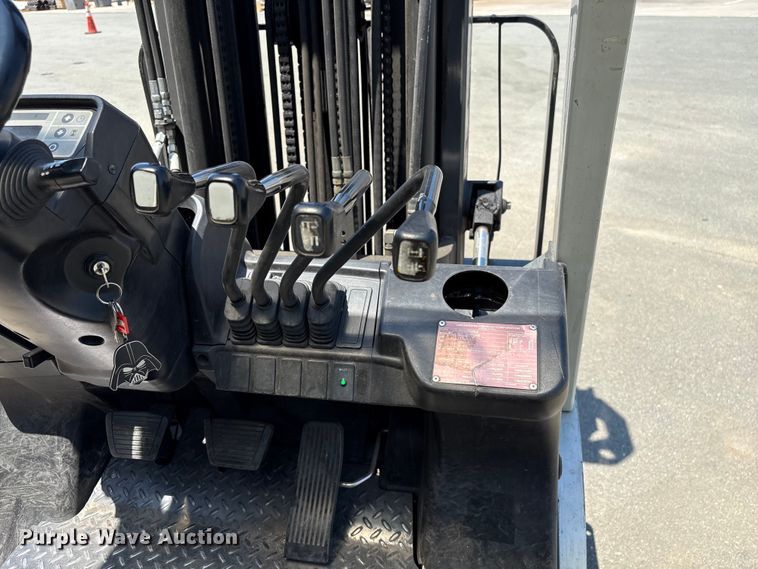 image for item EF1198 2018 UniCarriers PF50 forklift