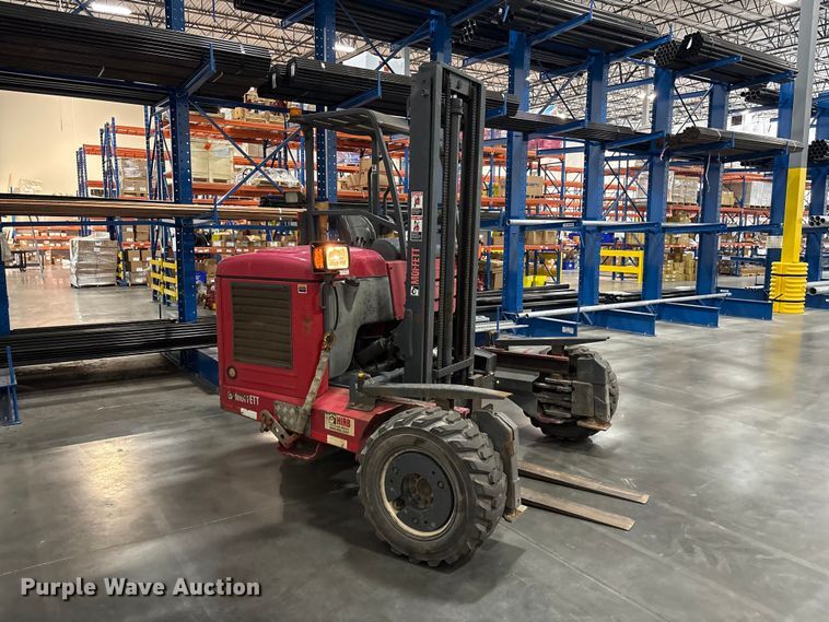 image for item EF1208 2016 Moffett M85501 forklift