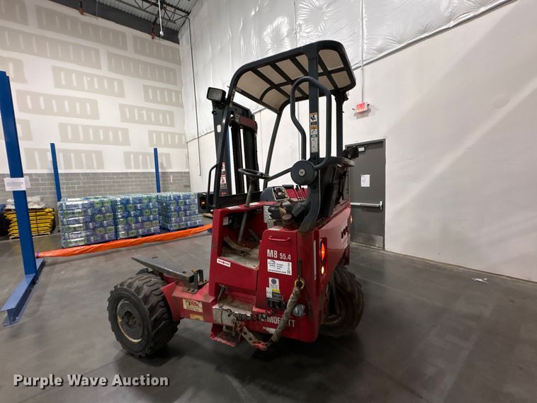 image for item EF1208 2016 Moffett M85501 forklift