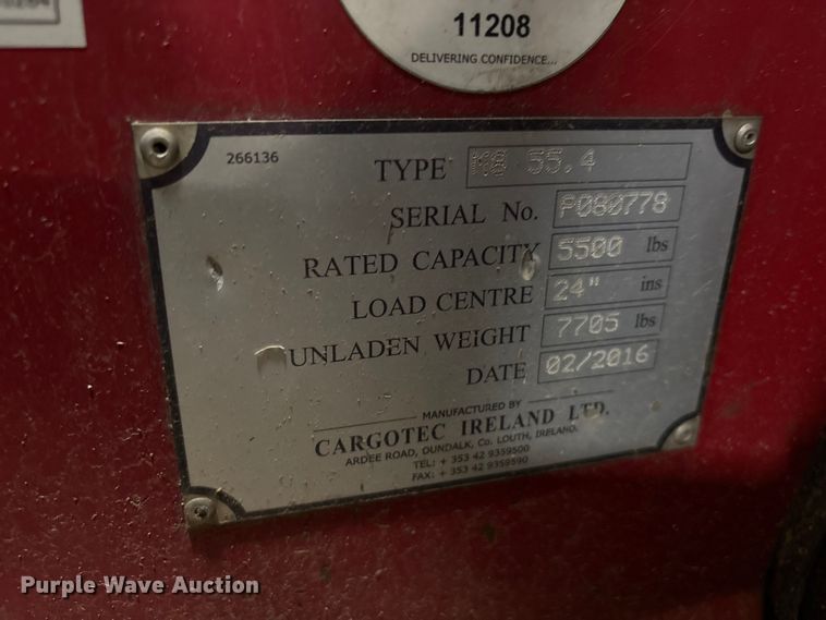 image for item EF1208 2016 Moffett M85501 forklift