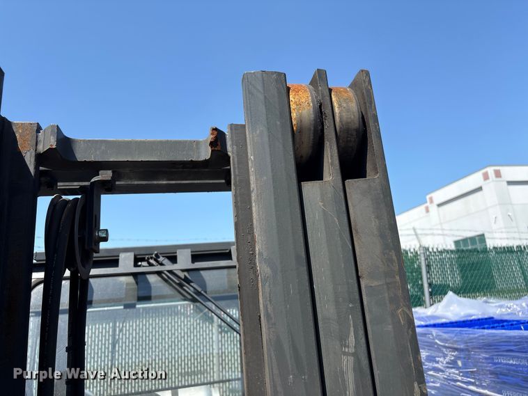 image for item EF1209 2015 Nissan PF110YLP forklift