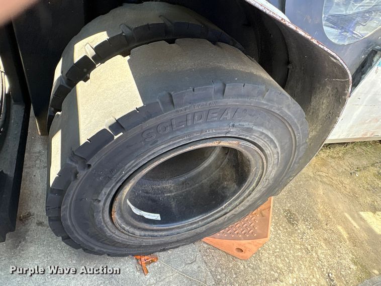 image for item EF1209 2015 Nissan PF110YLP forklift