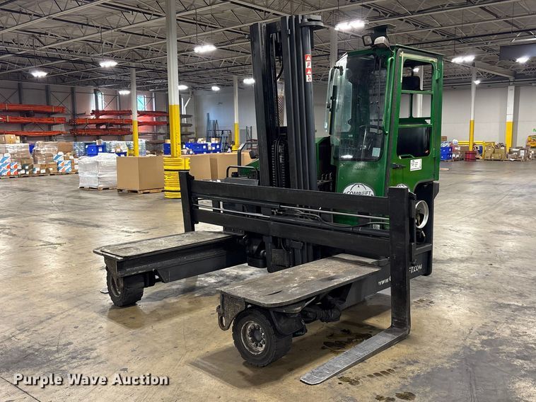 image for item EF1210 2016 CombiLift C8000 forklift
