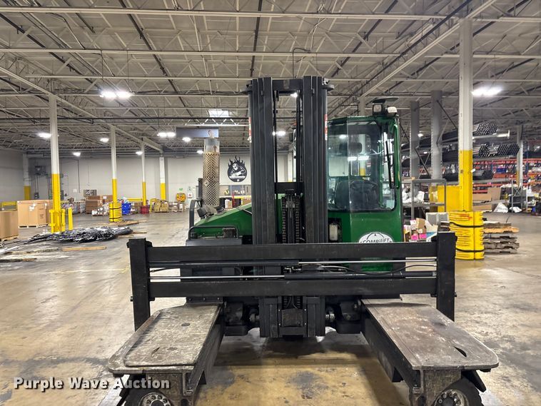 image for item EF1210 2016 CombiLift C8000 forklift