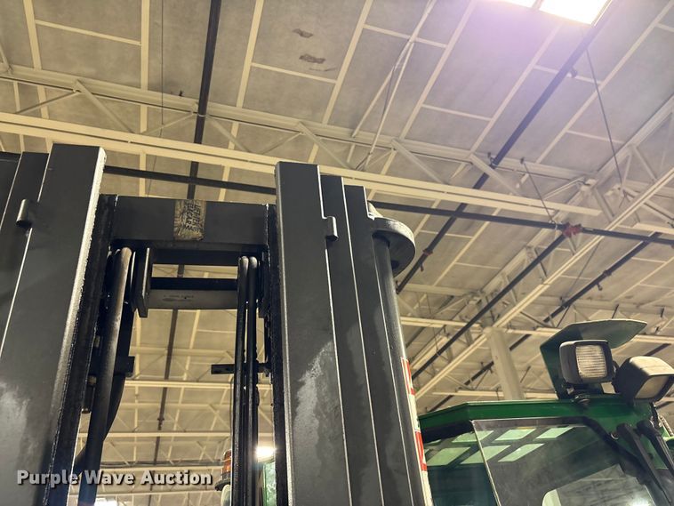 image for item EF1210 2016 CombiLift C8000 forklift