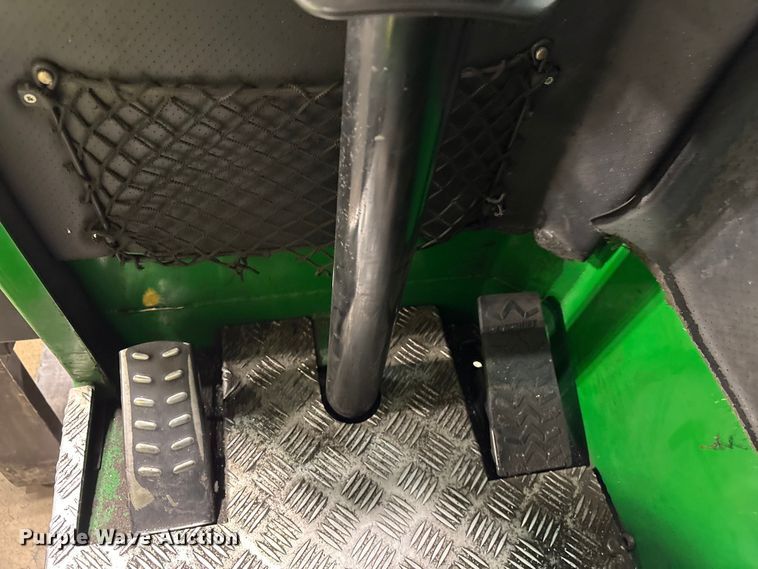 image for item EF1210 2016 CombiLift C8000 forklift