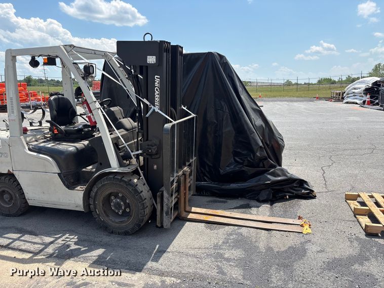 image for item EF1211 2019 UniCarriers PF70 forklift