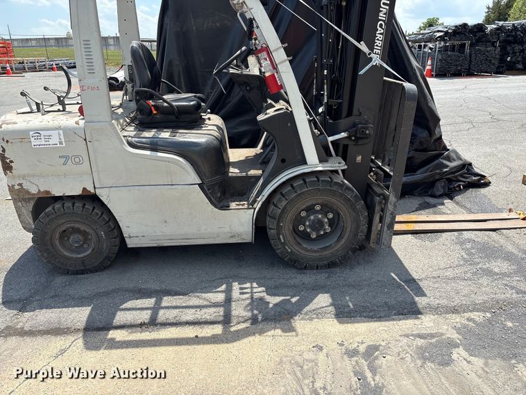image for item EF1211 2019 UniCarriers PF70 forklift