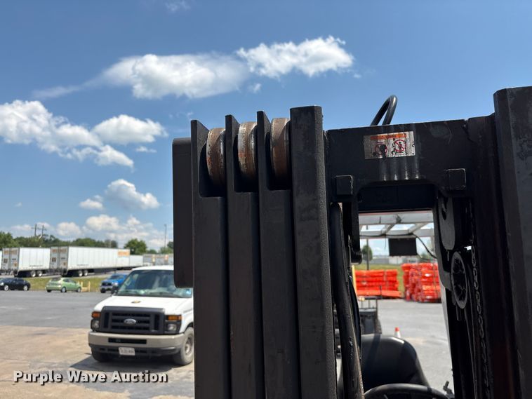 image for item EF1211 2019 UniCarriers PF70 forklift