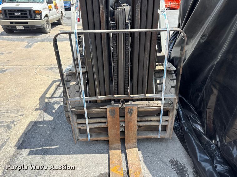 image for item EF1211 2019 UniCarriers PF70 forklift