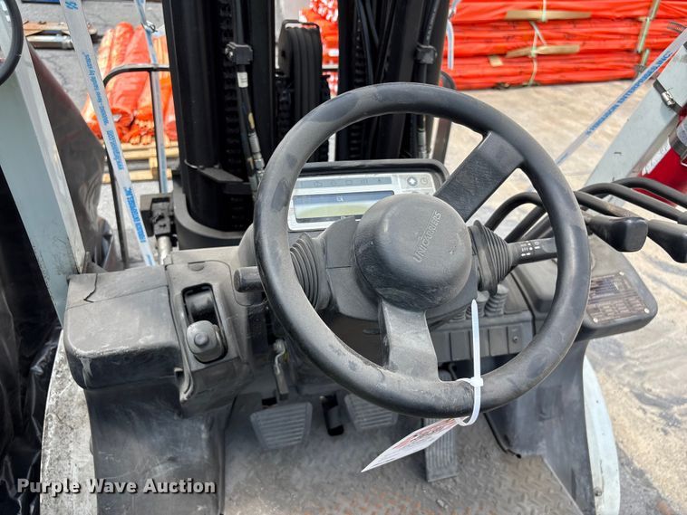 image for item EF1211 2019 UniCarriers PF70 forklift