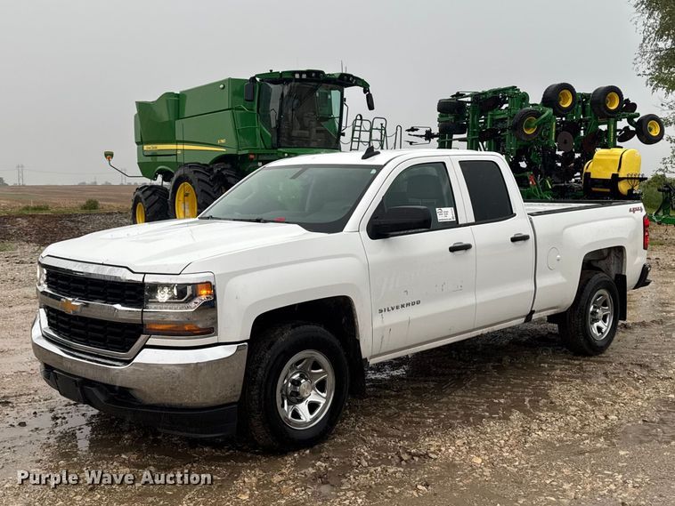 image for item EF2473 2017 Chevrolet Silverado 1500 Ext. Cab pickup truck