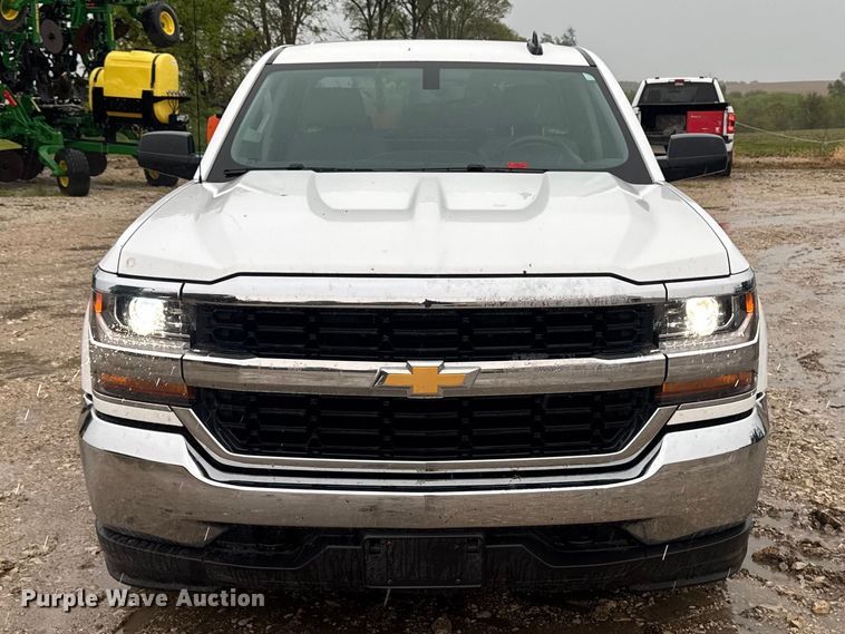 image for item EF2473 2017 Chevrolet Silverado 1500 Ext. Cab pickup truck