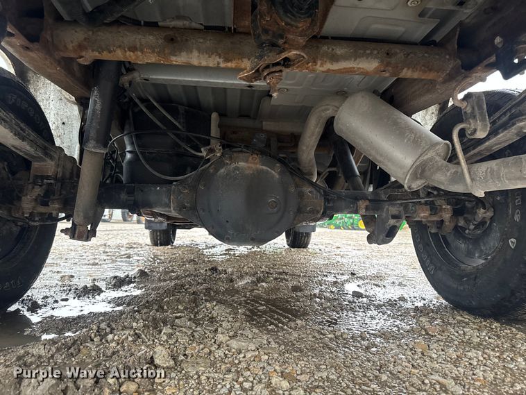 image for item EF2473 2017 Chevrolet Silverado 1500 Ext. Cab pickup truck