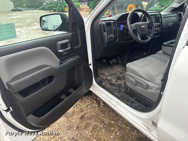 image for item EF2473 2017 Chevrolet Silverado 1500 Ext. Cab pickup truck