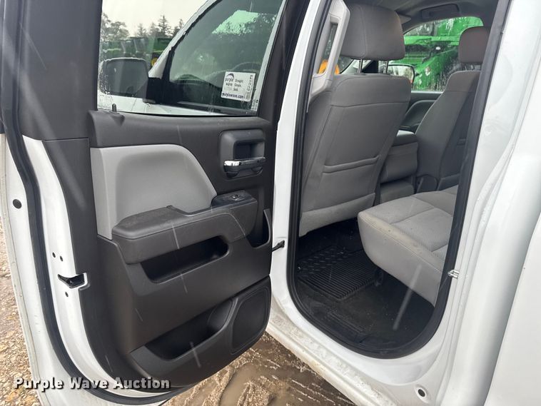 image for item EF2473 2017 Chevrolet Silverado 1500 Ext. Cab pickup truck