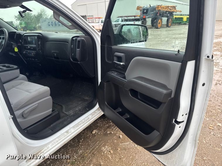 image for item EF2473 2017 Chevrolet Silverado 1500 Ext. Cab pickup truck