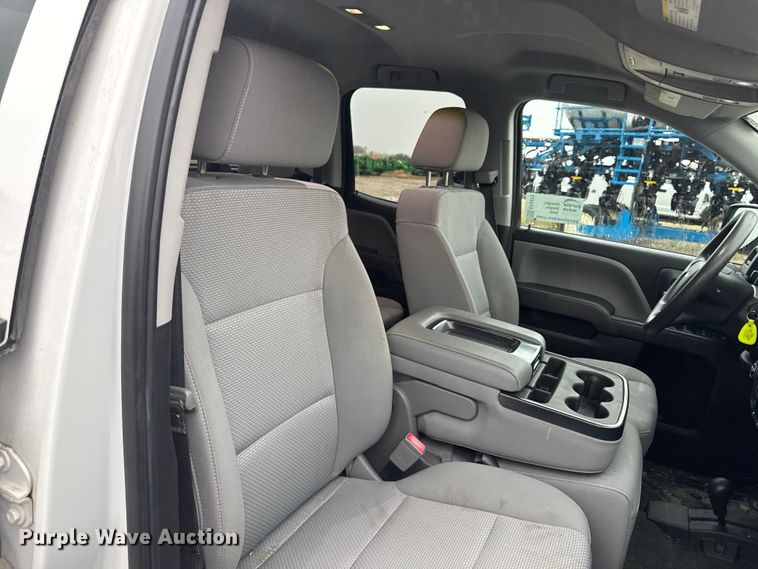 image for item EF2473 2017 Chevrolet Silverado 1500 Ext. Cab pickup truck