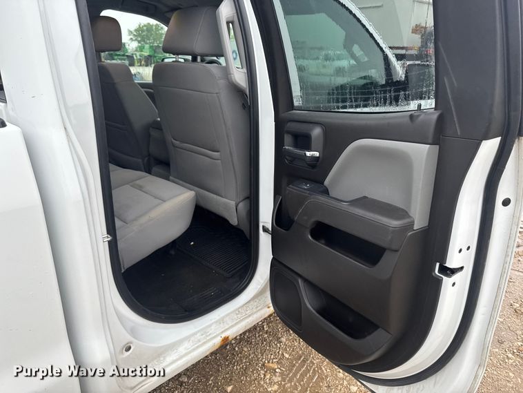 image for item EF2473 2017 Chevrolet Silverado 1500 Ext. Cab pickup truck