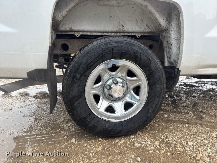 image for item EF2473 2017 Chevrolet Silverado 1500 Ext. Cab pickup truck