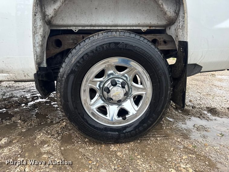 image for item EF2473 2017 Chevrolet Silverado 1500 Ext. Cab pickup truck