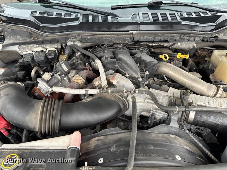 image for item EF2474 2018 Ford F550 Super Duty utility / service truck