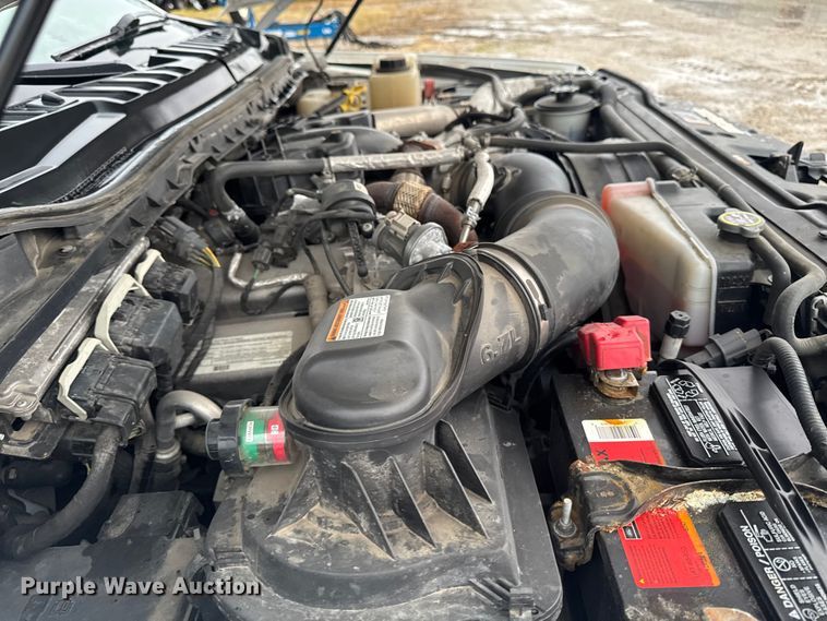 image for item EF2474 2018 Ford F550 Super Duty utility / service truck